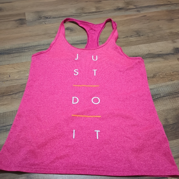 Nike top - Picture 2 of 4